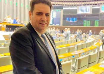 Com atuação decisiva da AMM, Emenda Constitucional 128 é promulgada pelo Congresso Nacional. Agora, para qualquer despesa criada para os municípios, deve-se garantir a receita orçamentária