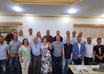 Tesoureira da AMM, Iza Menezes, é a primeira mulher a presidir a Alago