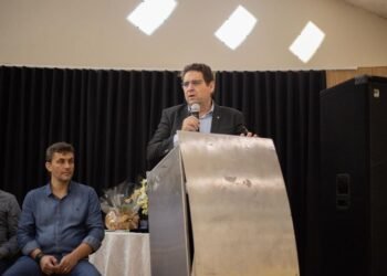 Dr. Marcos Vinicius reforça união municipalista em posse da nova diretoria da Amepi/Consmepi em João Monlevade