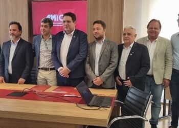 AMM participa de eleição e posse da Amig; José Fernando Aparecido é reeleito presidente da entidade mineradora