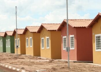 Municípios com pendências no SNHIS podem sofrer restrições no repasse de contratos habitacionais