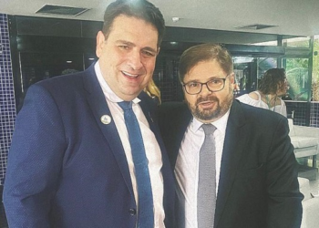 Presidente da AMM participa da solenidade de posse de Agostinho Patrus como novo conselheiro do TCEMG