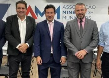 AMM recebe deputados da comissão de assuntos municipais da ALMG