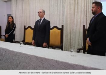 Vice-presidente da AMM participa da abertura do Encontro Técnico do TCE em Diamantina