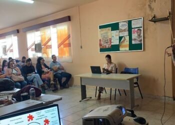 Agosto Lilás pauta programação que trata do tema violência contra a mulher