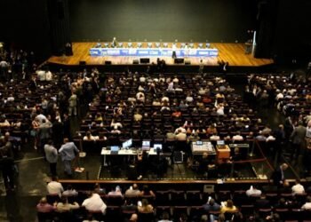 Primeiro dia de mobilização em Brasília conquista ganhos para o municipalismo