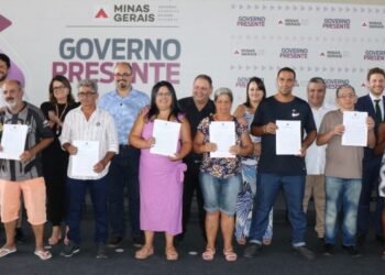 AMM participa de entrega de novos títulos de regularização fundiária no município de Barroso