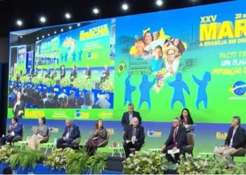 Presidente da AMM participa do encerramento da XXV Marcha e reforça compromissos com a pauta municipalista