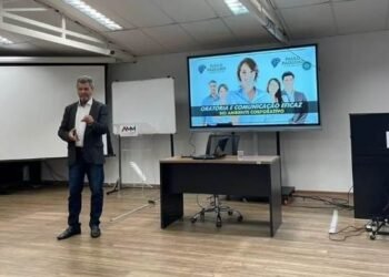 Curso da EGM apresentará técnicas de oratória e comunicação estratégica para líderes políticos