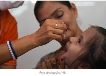 Gestores devem sensibilizar população para aumentar índice de procura pela vacina contra a poliomielite