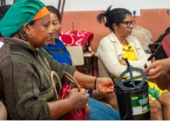 Ministério da Saúde adota tecnologia para conter a dengue nas periferias