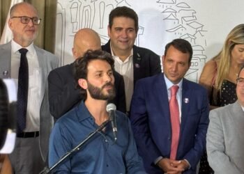 Dr. Marcos Vinicius participa da posse do secretário Marcelo Aro no comando da Segov