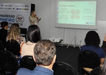 40º CMM: Especialistas apontam pais preparados e ensino integral como chaves para o futuro