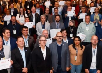 Dia D reúne gestores municipais para apresentar oportunidades e firmar adesões a programas que beneficiam a população