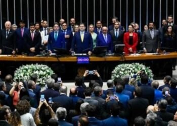 Conquista municipalista: Congresso promulga emenda que limita pagamento de precatórios