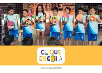 Clique Escola destaca boas práticas pedagógicas e anuncia seleção para 2026