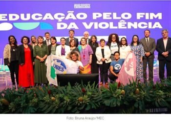 Lançado pacote de ações para mobilização nas escolas em combate à violência contra meninas e mulheres