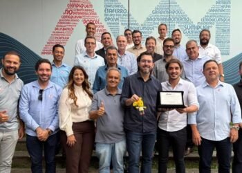 Lucas Vieira assume presidência da AMM durante reunião da diretoria da entidade nesta quarta-feira (8/4)